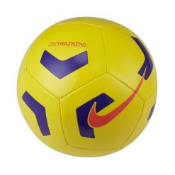 Minge Nike Pitch Training