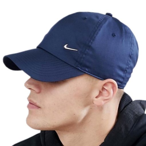 Sapca Nike Metal Swoosh