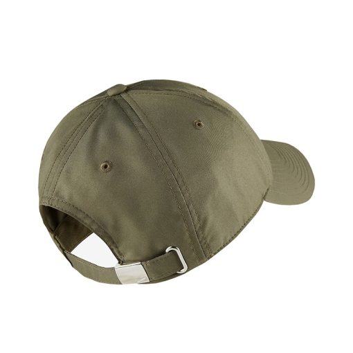 Sapca Nike Metal Swoosh