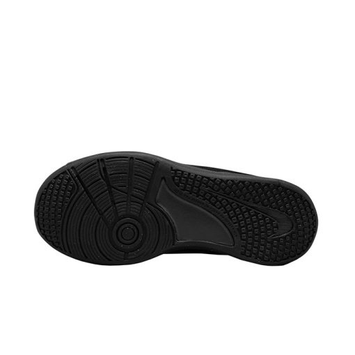 Pantofi Sport Nike Omni Multi-Court JR