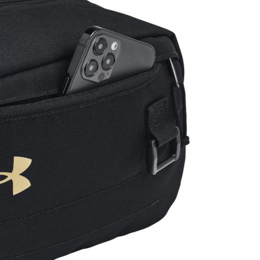 Borseta Under Armour Contain Travel Kit