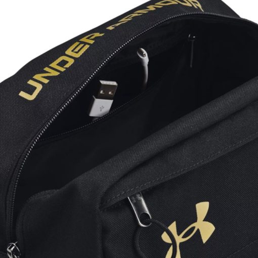 Borseta Under Armour Contain Travel Kit