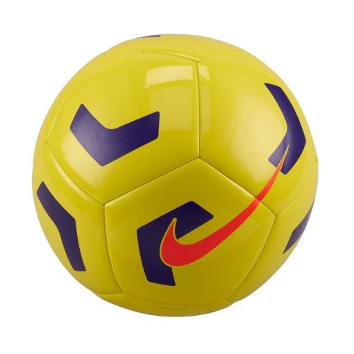 Minge Nike Pitch Training