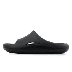 Slapi Crocs Mellow Recovery