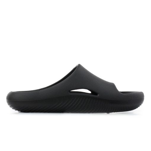 Slapi Crocs Mellow Recovery